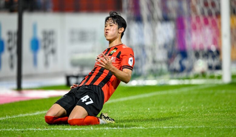 한국 축구의 미래 양민혁 EPL 거함 토트넘과 별들의 무대 입성 임박